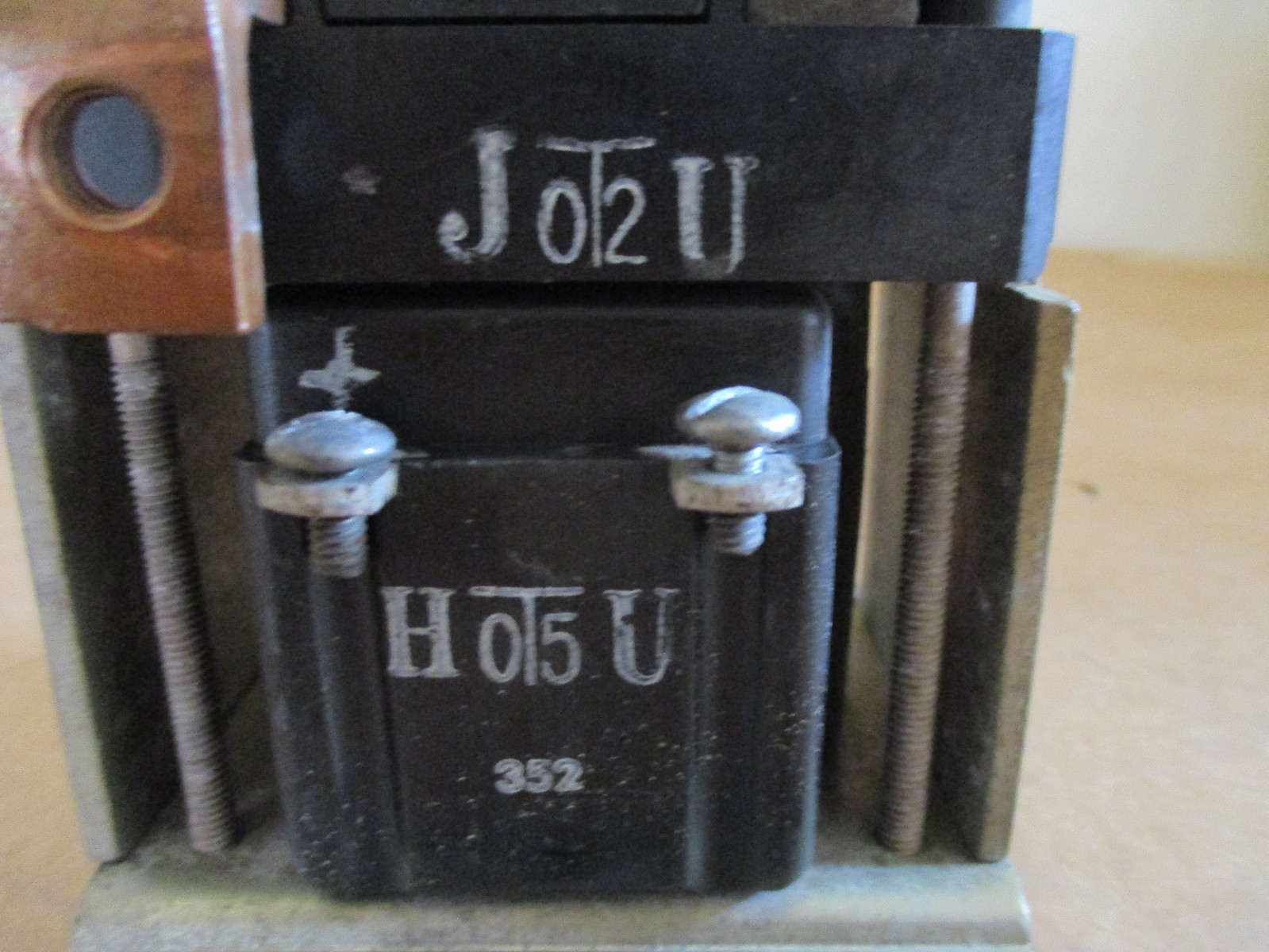 GE General Electric IC4482CTRA702BE305X0 Contactor 24 V 18 V 393B257G305 150 AMP
