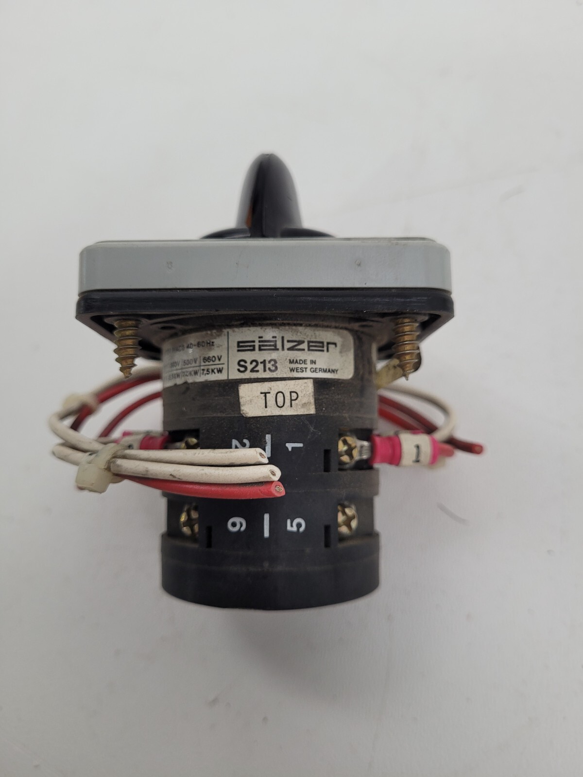 US1A276 Salzer 600V 15A Switch *NEXT DAY OPTION*