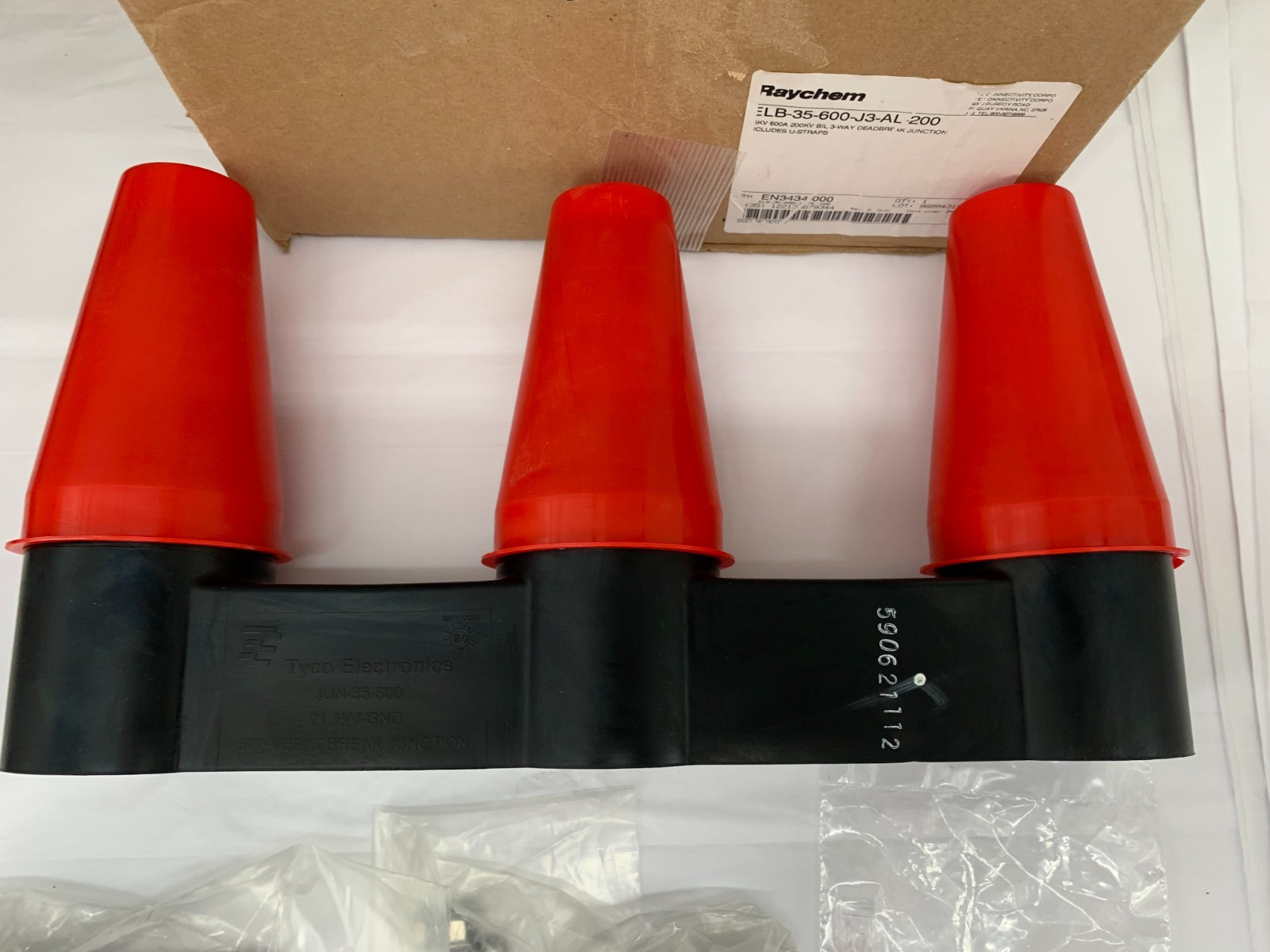 TE Connectivity ELB-35-600-J3-AL-200 Raychem Deadbreak Junction 35kV 600A 3-PT