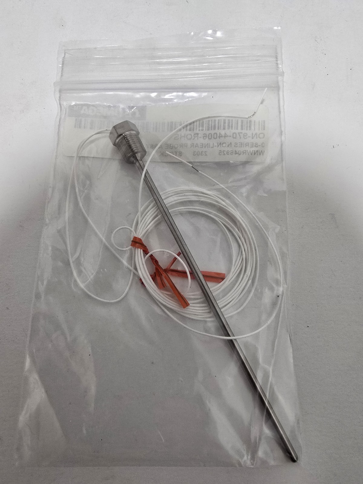 OMEGA ON-970-44006 Thermistor 5″ Probe With Threaded Mounting Fitting 1/8″ NPT
