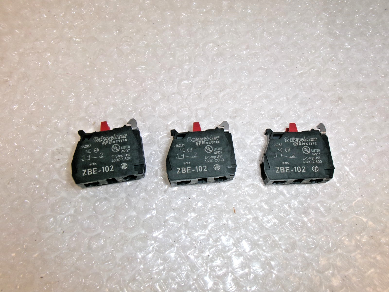Schneider Electric ZBE-102 Contact Block (Lot of 3) New