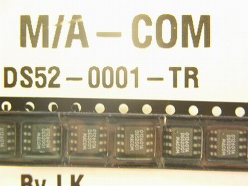 10 MA Com DS52-0001 2-Way Power Divider 824-960 MHz ICs