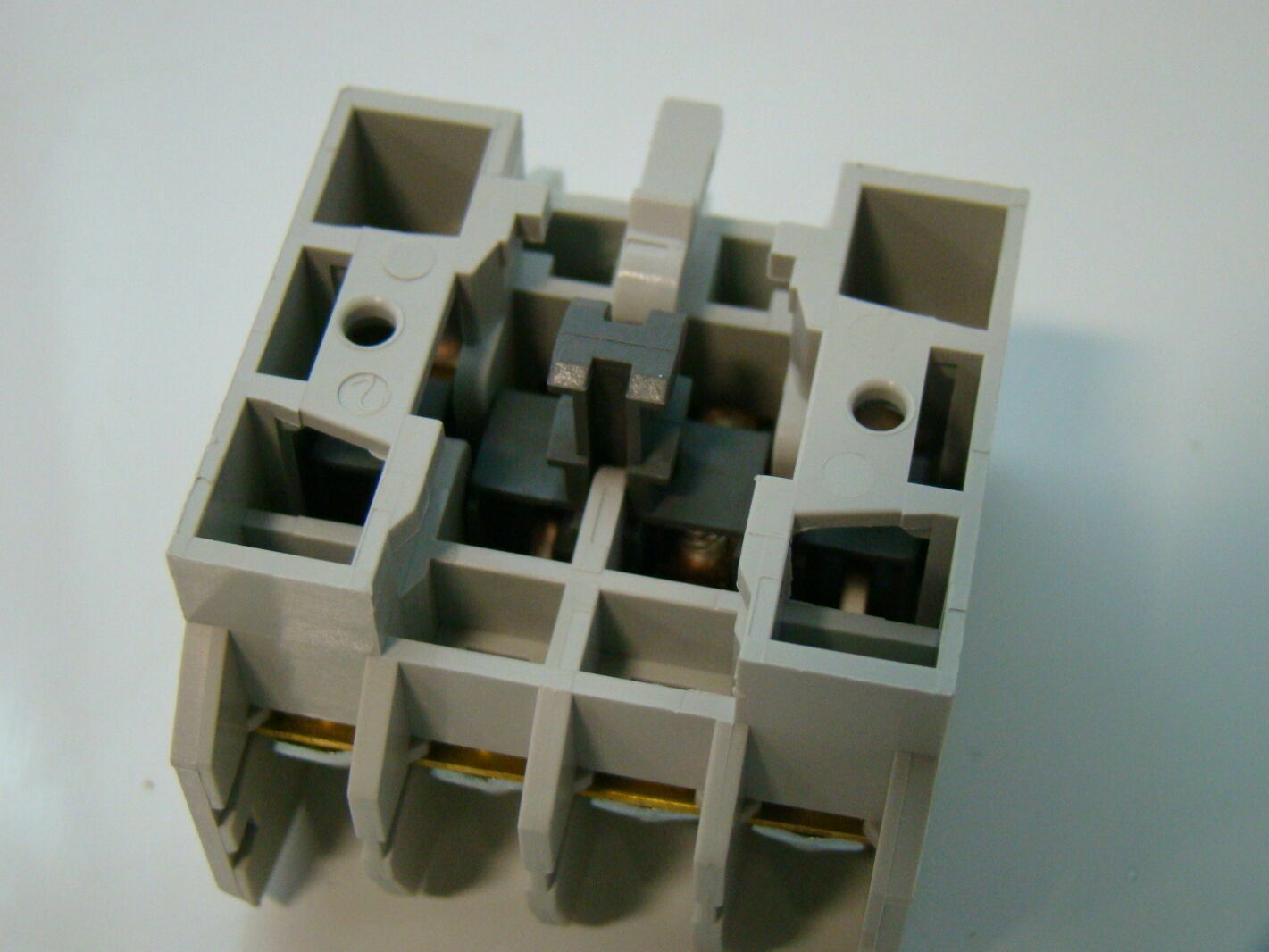 (10) LS Industrial Systems Aux Contactor Units UA-4