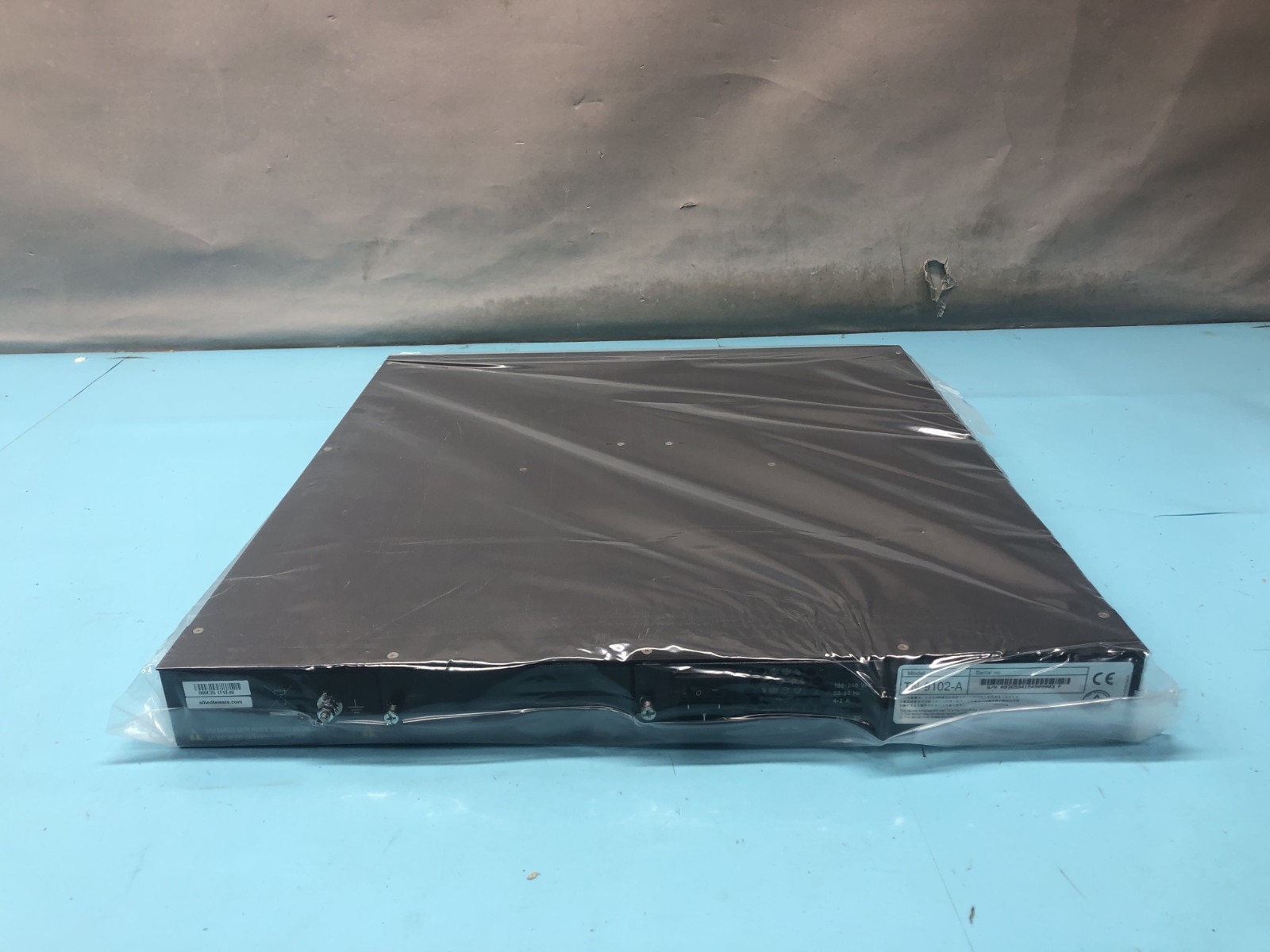 Allied Telesis AT-TN-9102-A-10 3-Slot Mini Chassis w/ AC Power, 195614
