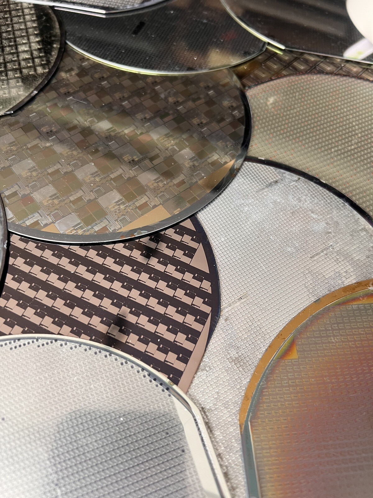 150 MM 6” PATTERNED SILICON WAFERS, LOT OF 50 500 To 600um Thick