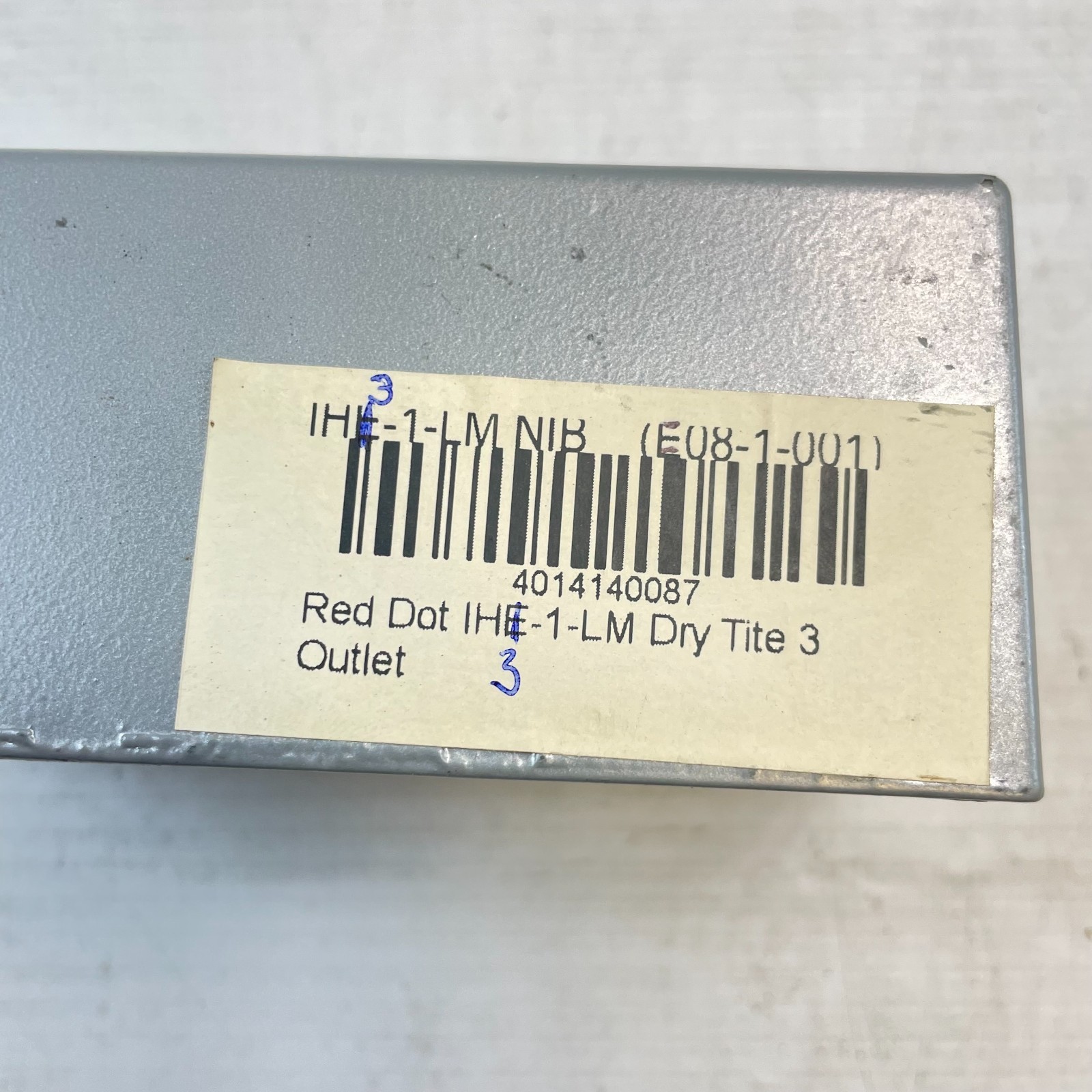 RED DOT IH3-1-LM OUTLET BOXSILVER 1/2″ THREE HOLE (LOT OF 11)