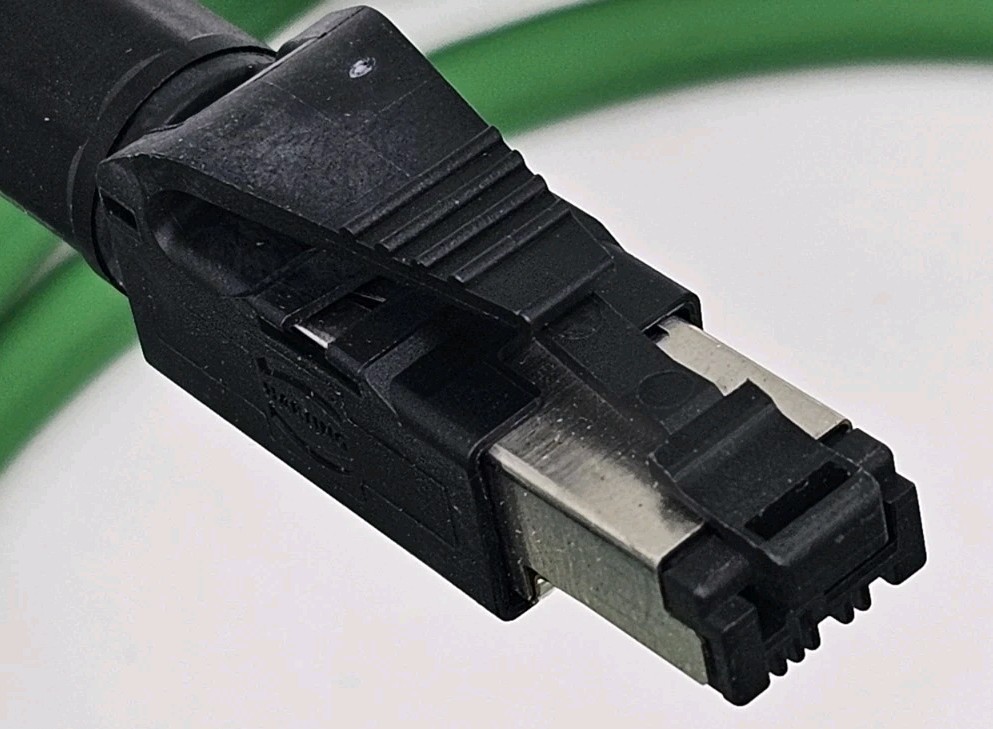 Belden 0985 S4742 502/2M Cat5e Ethernet Cable RJ45 Shielded 2M Green New