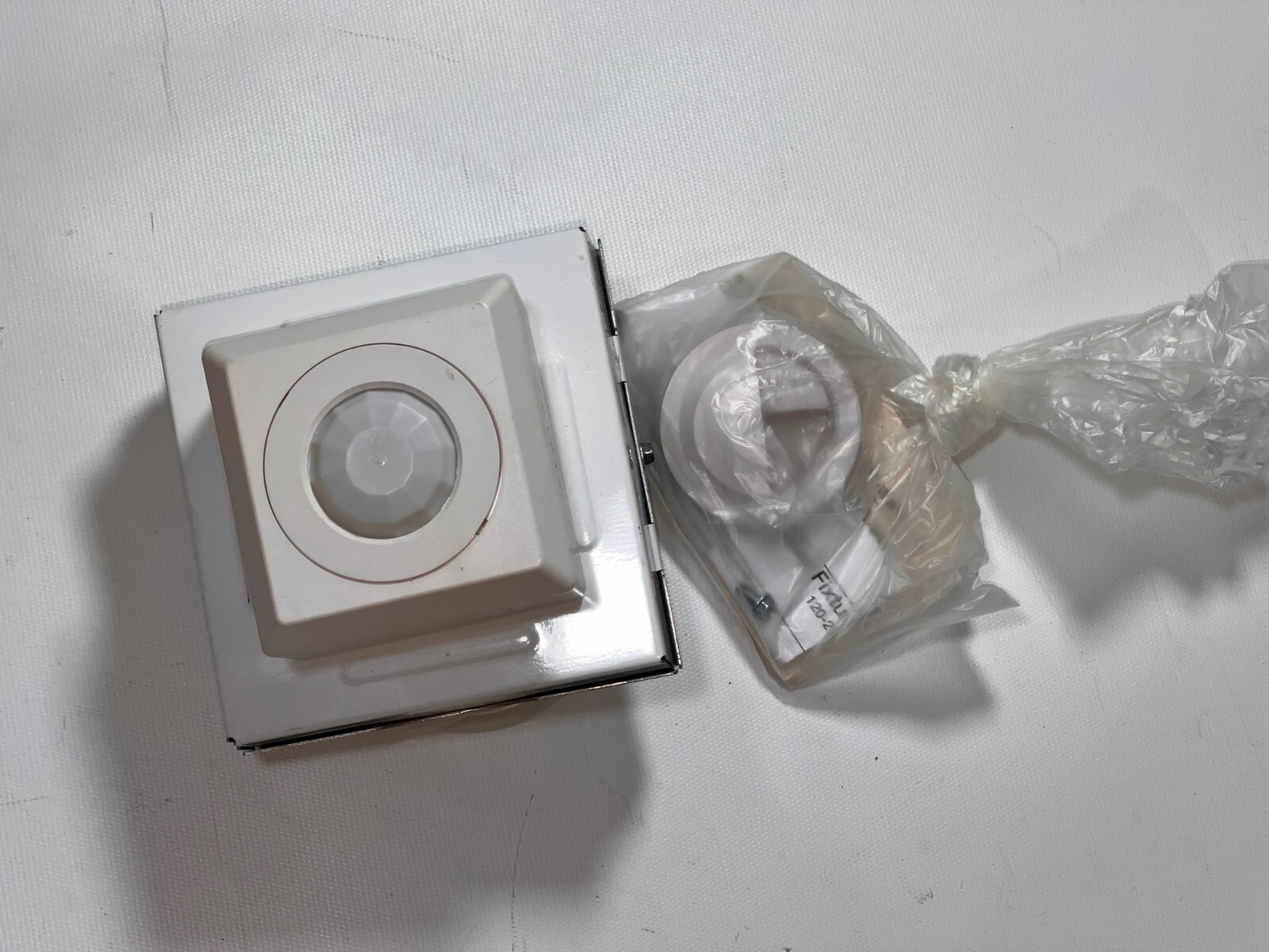 Cooper Metalux MMS OEF-P-2MH0-MV-B6 120V 800W High Bay Warehouse Sensor NOS