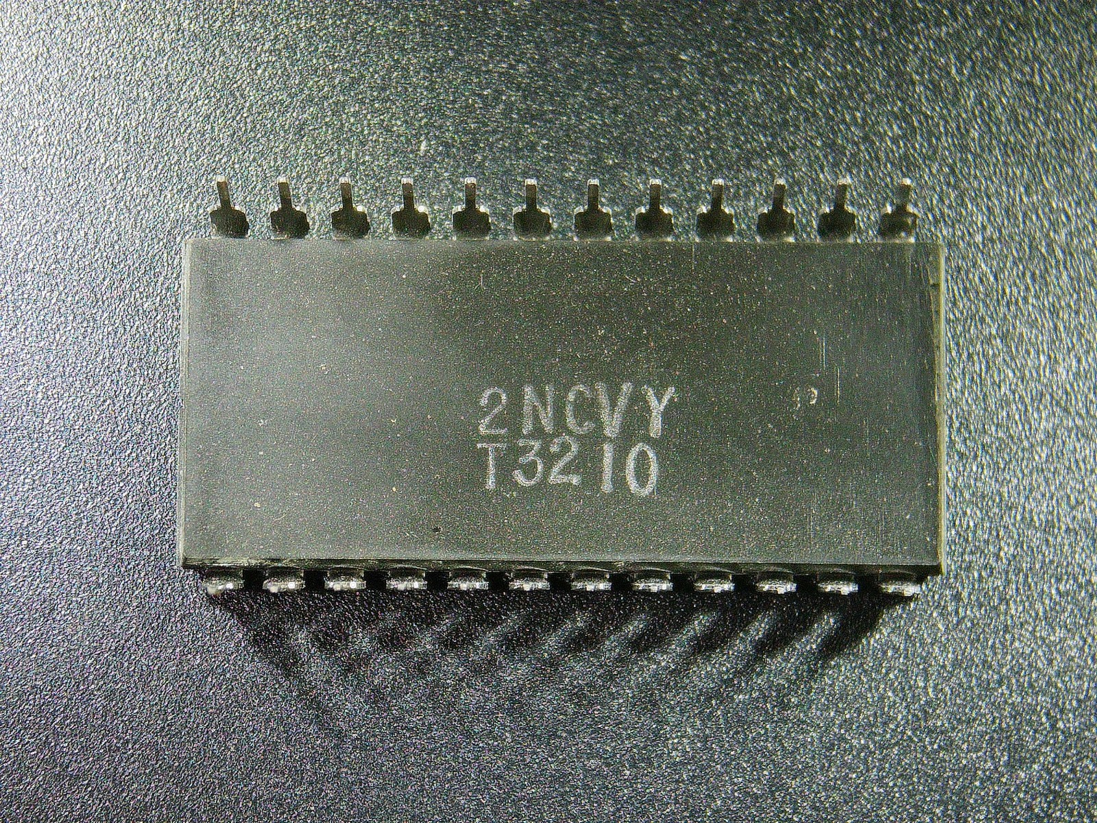 TEXAS INSTRUMENTS SEMI CD4067BE / CD4067BE (BRAND NEW) NOS
