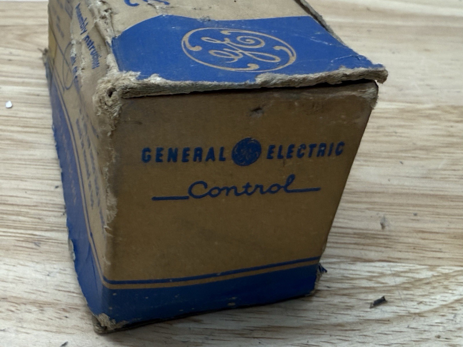 General Electric CR2940UE212A2 CR2940 OilTight Indicating Pilot Light GE