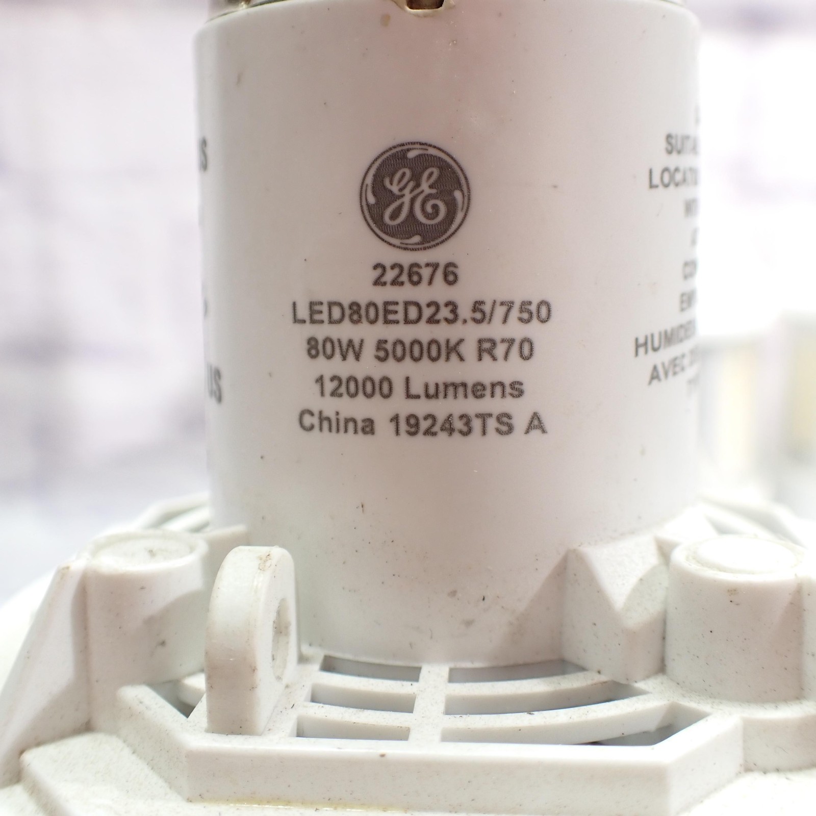 GE LED80ED23.5/750 LED Retrofit Lamp Lot Of 4 80W 5000K 12000 Lumen Mogul Base