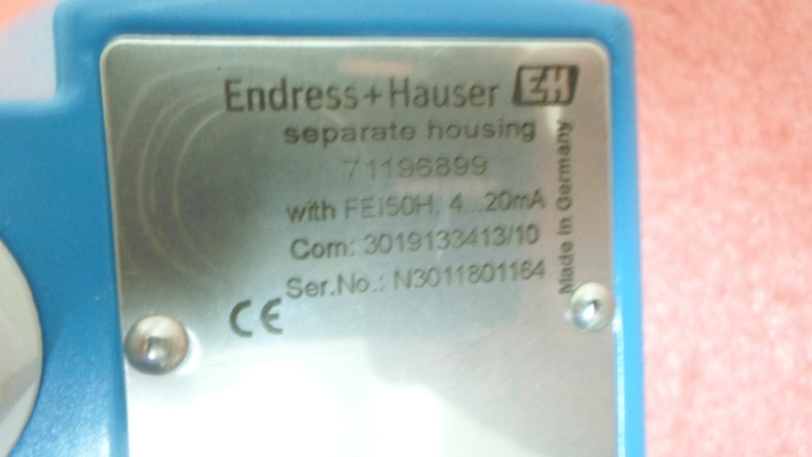 NEW ENDRESS+HAUSER SEPERATE HOUSING W/ FEI50H-52028260