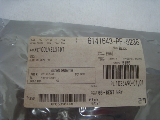 Arrow Electronics MC100LVEL51DT, Lot of 29 ON semiconductor flip flops D type