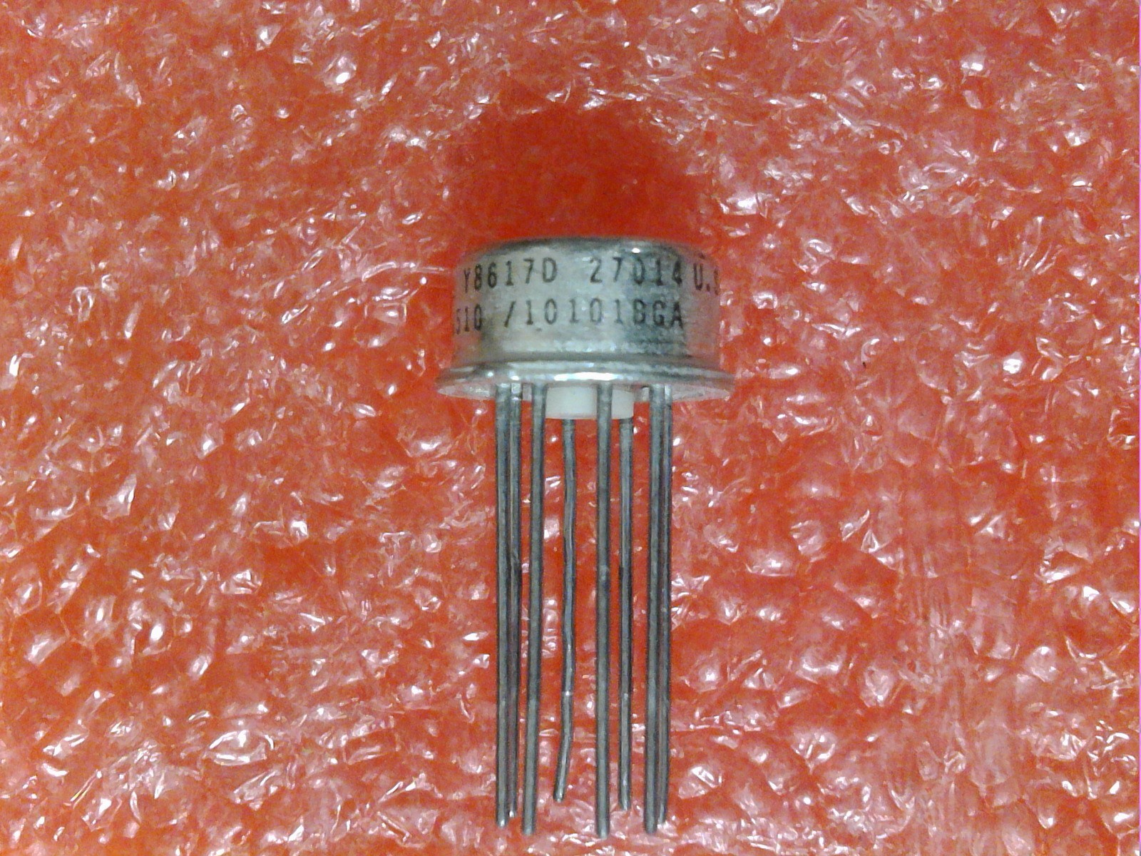 2 PCS NATIONAL SEMI JM38510/10101BGA 8 PIN METAL CAN OPERATIONAL AMPLIFIER NOS