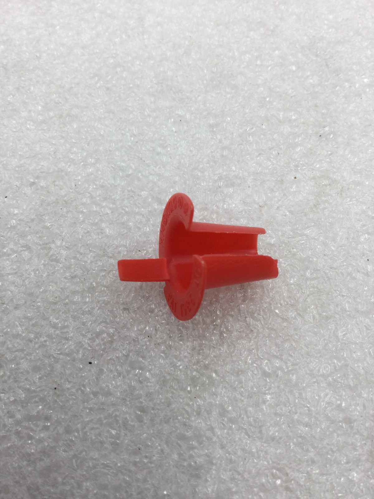 MM Plastics N0. 0 MM Bushings for 14-2, 14-3 and 12-2 5/16″ Pack of 25