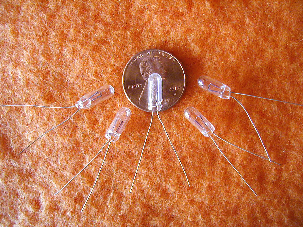 Light Bulbs, Lamps, Small, 8 Volt – Very Tiny, Miniature, Mini, 5 Bulbs