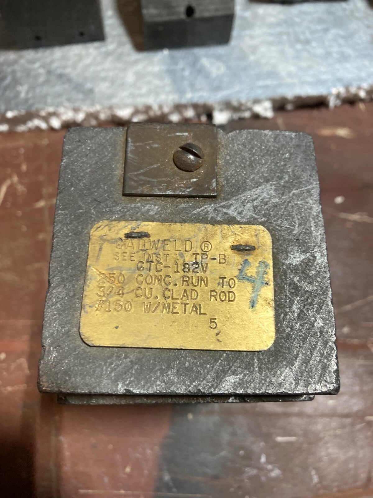 Cadweld Cad ERICO Weld Exothermic Welding Molds Lot of 40 Plus