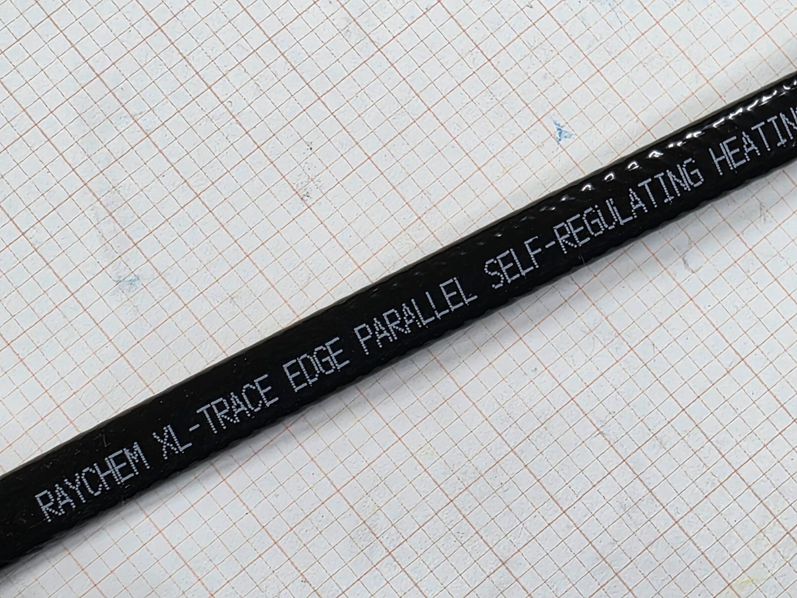 nVent Raychem 8XLE2-CT Self-Regulating Heating Cable 8W/ft 208-277V /1ft