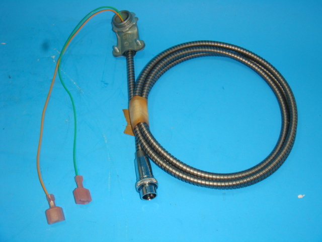 NEW AMPHENOL, CABLE WITH CONNECTOR, NEW IN PACKAGING