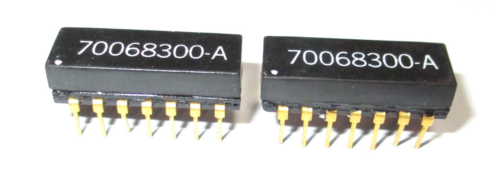 2 Unbranded 70068300-A 6 FD-700 Diode Array Gold Pin IC Dip-14 NOS