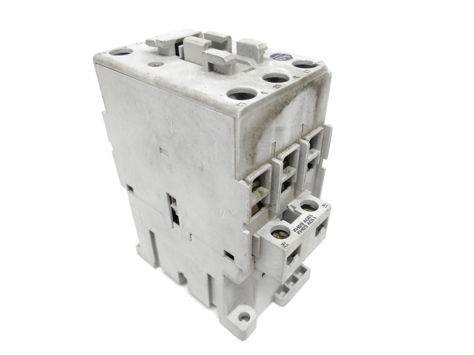 ALLEN BRADLEY 100-C30D00 SER. C 110/120V UNMP