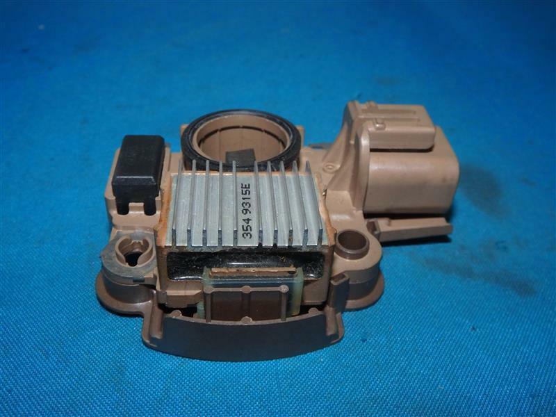 Ford Z599-18-W70 Z59918W70 Regulator Voltage New 30 Days Warranty Fast Shipping