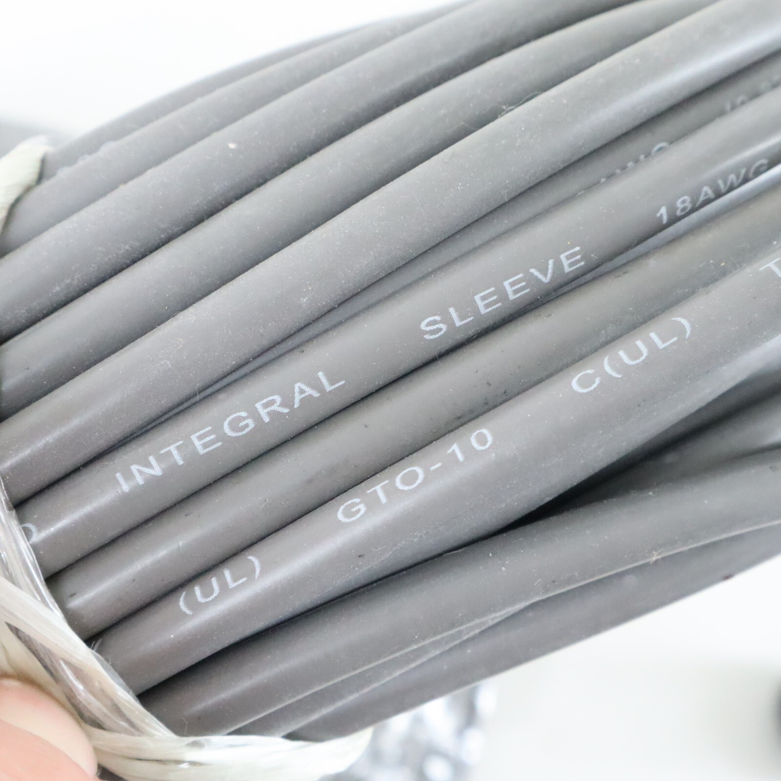 GTO-10 Neon Sign Wire 18 AWG 10k Transco Integral Silicone Sleeve 0.823mm(2)