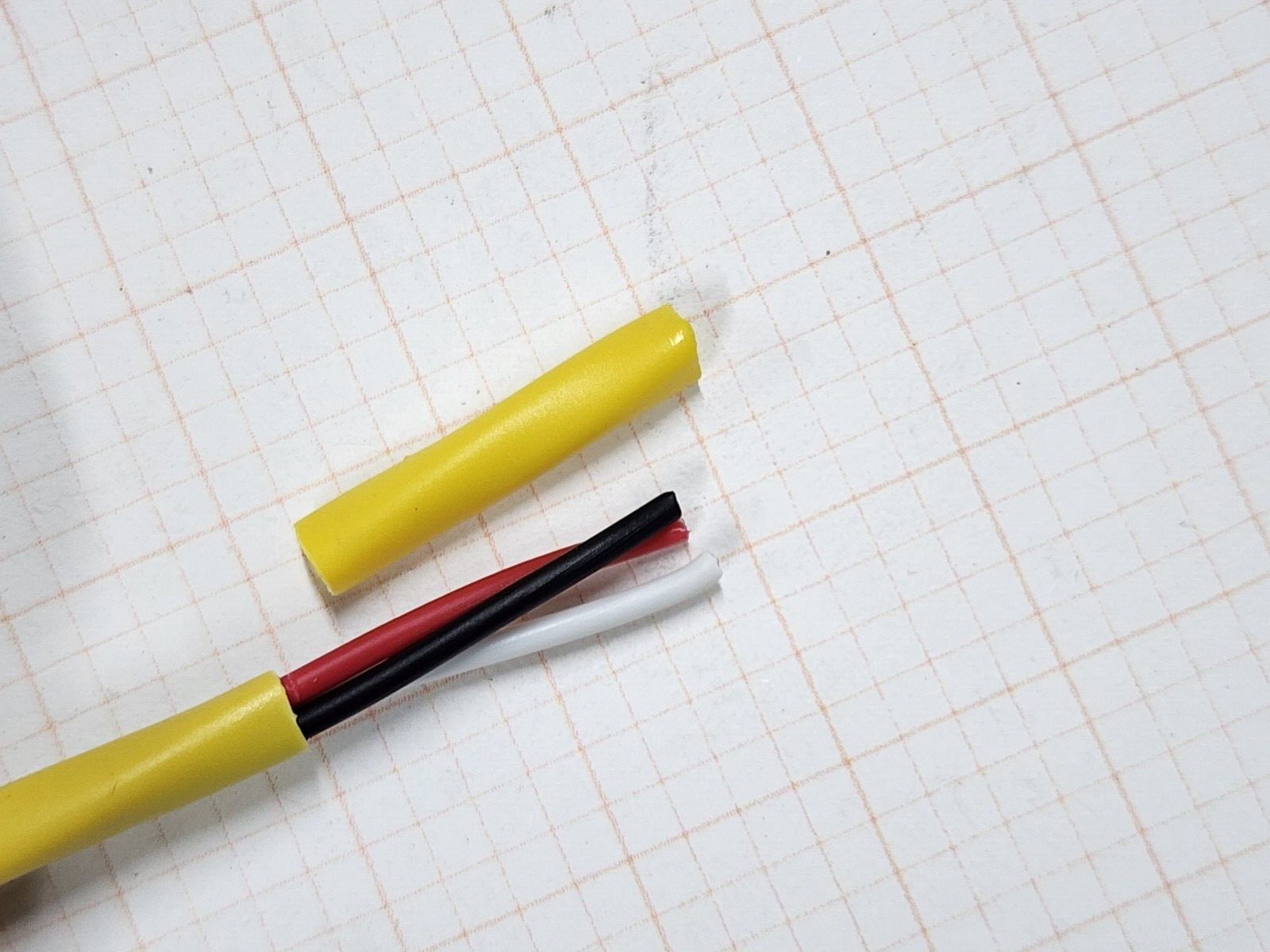 Belden Wire 8463MN 18/3C SpaceMaker Control/Instrumentation Cable Yellow /10ft