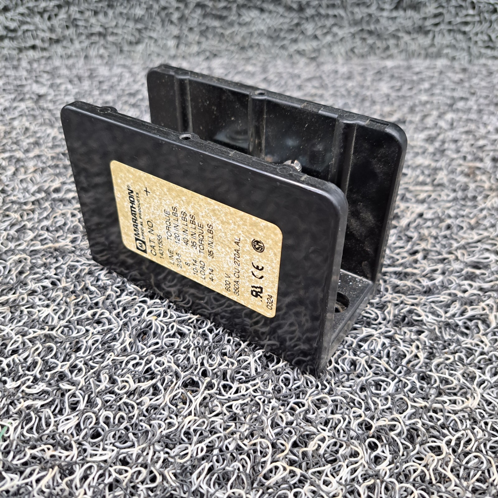 Marathon 1431555 Power Distribution Block. 350A 600V