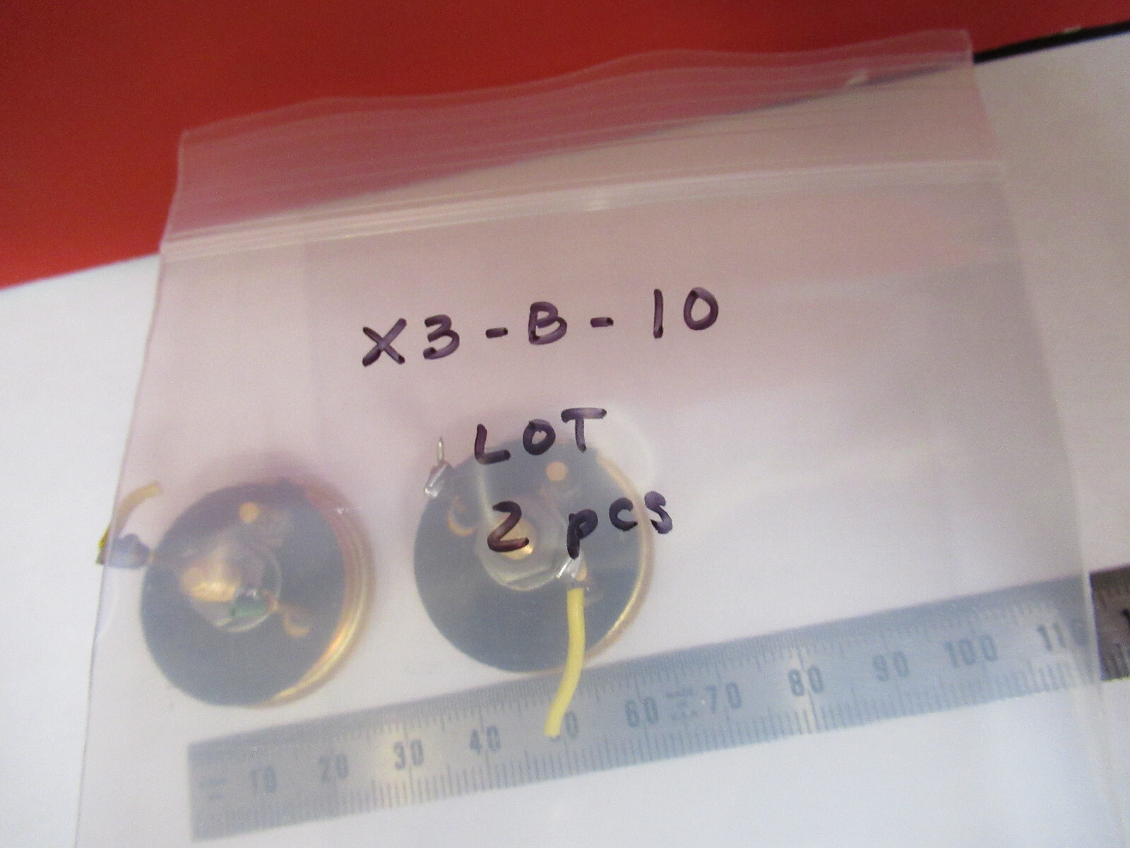 LOT 2ea MOTOROLA TRANSISTOR GERMANIUM 2N174 AS PICTURED X3-B-10