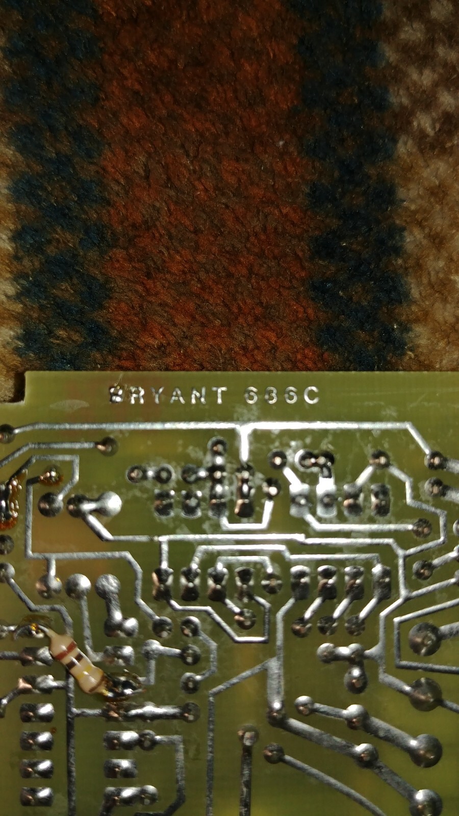USED BRYANT PHOTO CONTROL BOARD 686C