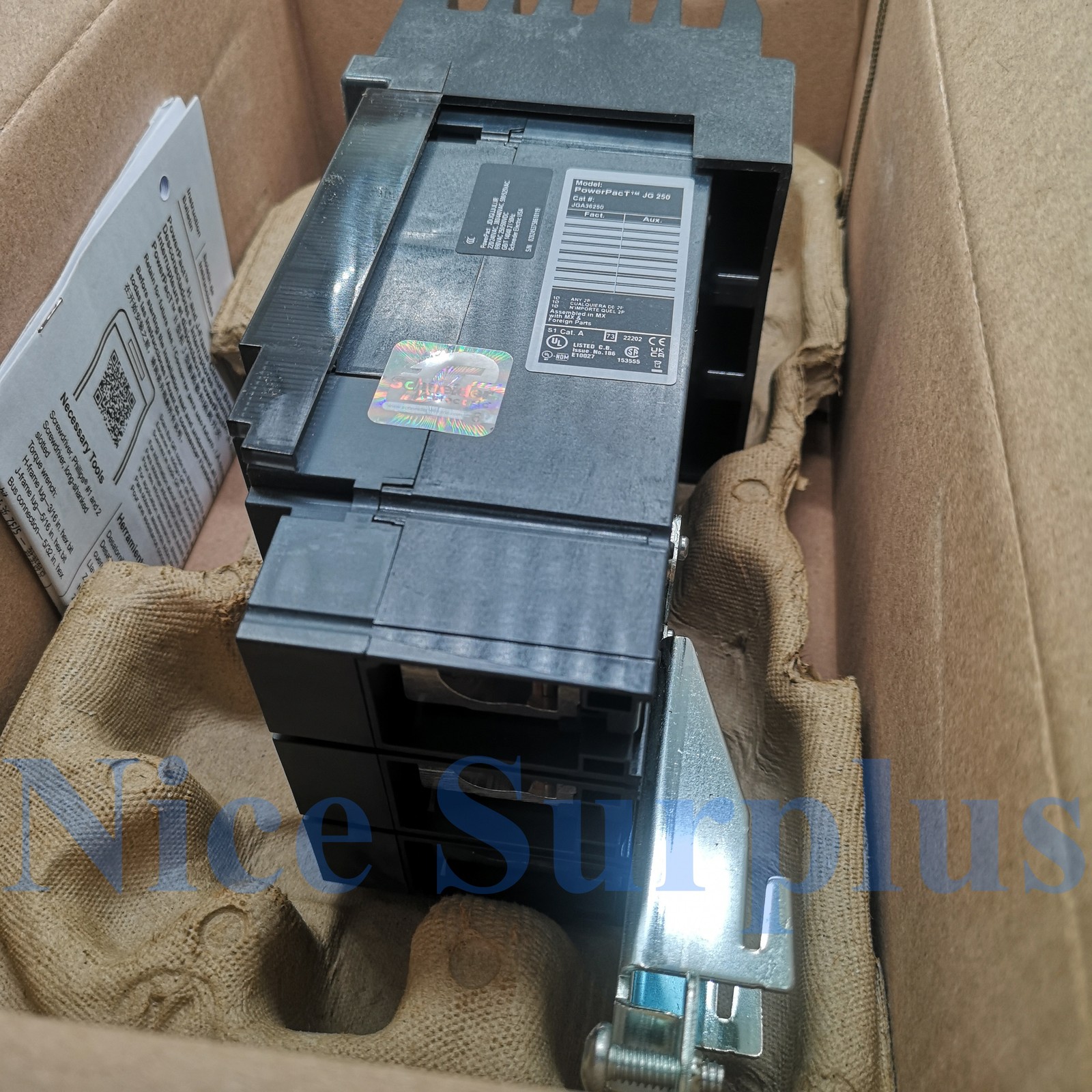SQUARE D JGA36250 circuit breaker New in Box #186088-091