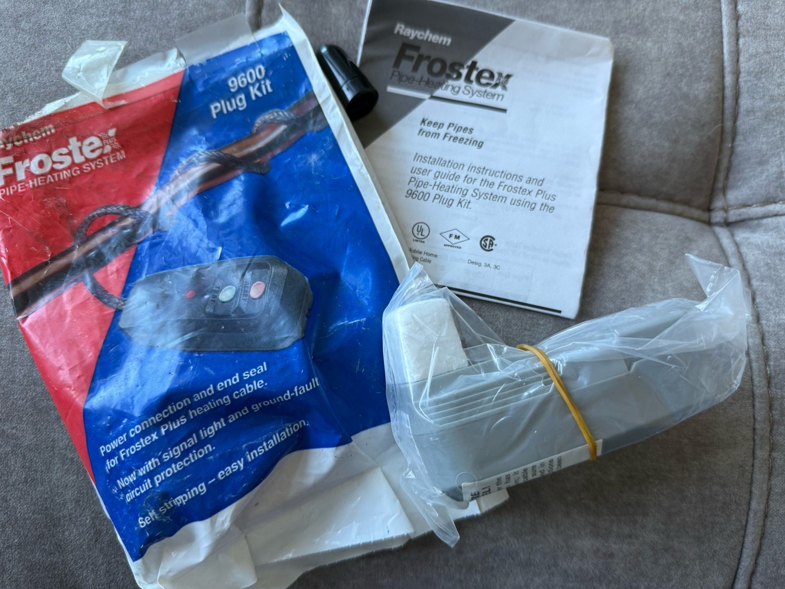 New Raychem Frostex pipe Heating System 9600 Plug Kit, Cable, Power Connection