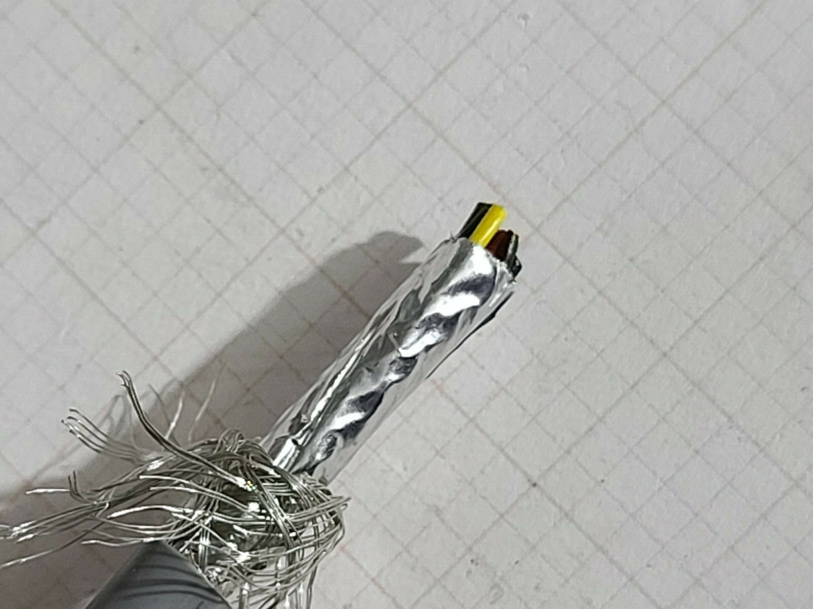 Carol C0654A 22/6P Multi Shielded Computer/Instrumentation Cable CMR Gray /10ft