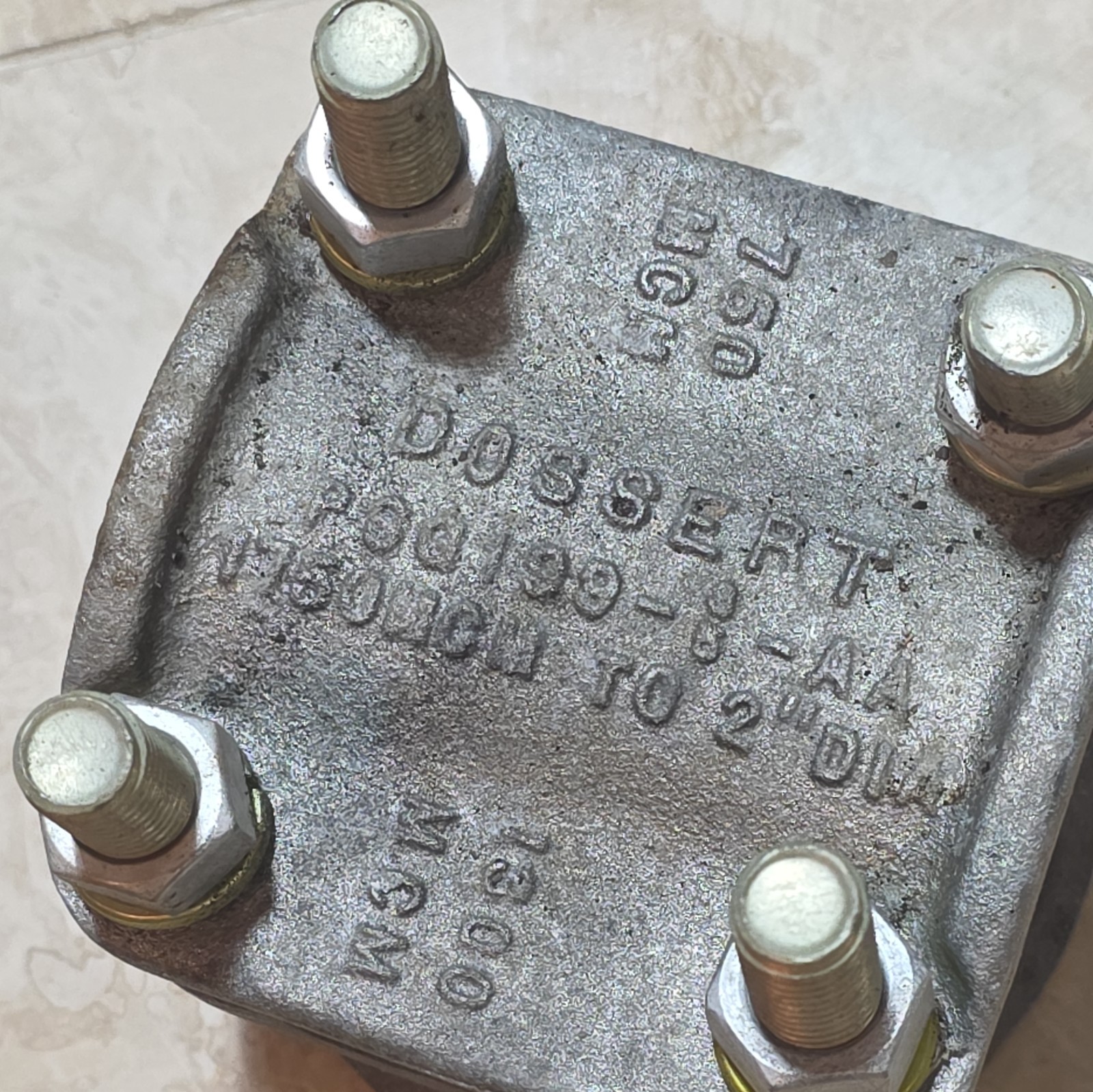Substation Terminal Aluminum Bus Connector 750-1300MCM Dossert PSG199 1750MCM-2″