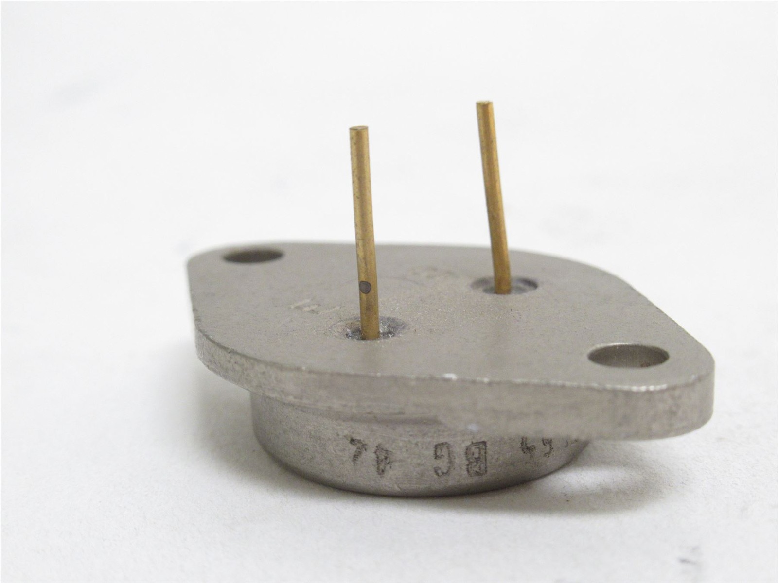 233538 Old-Stock; Delco DTS-430 Discrete Radio Transistor; 300V