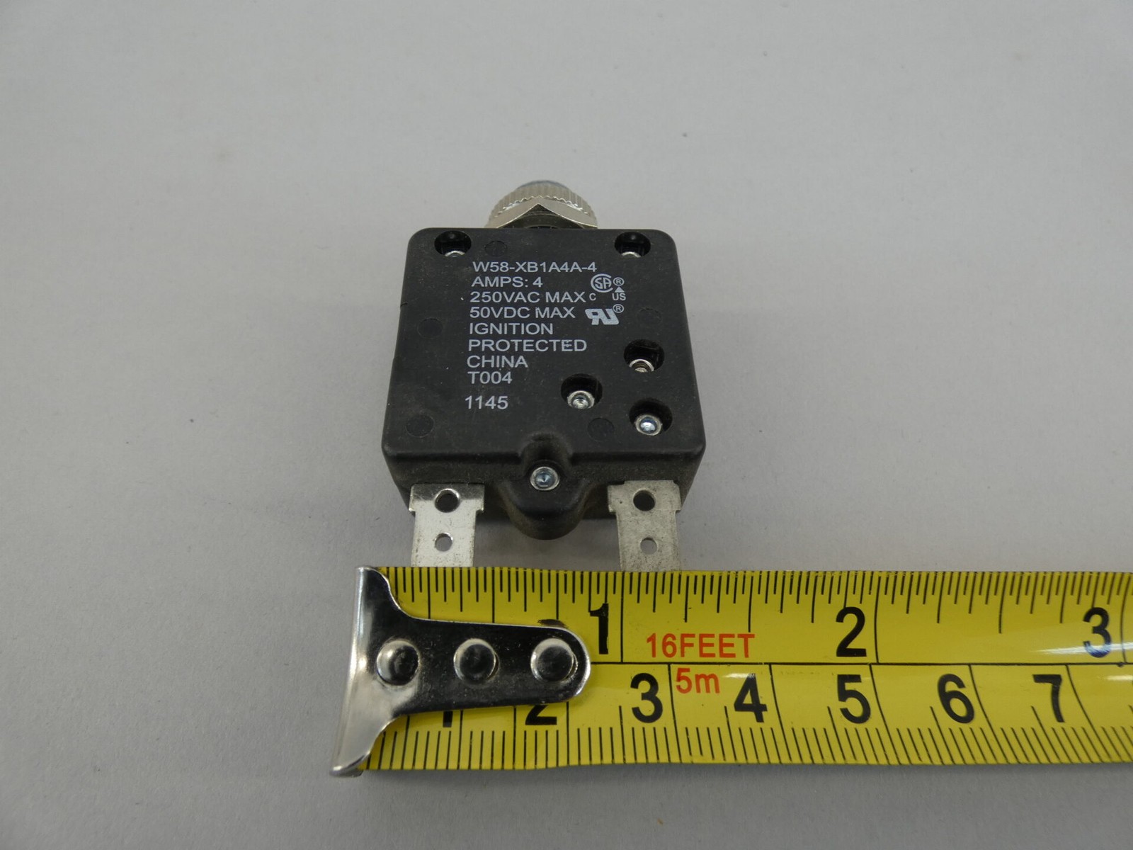 Tyco Electronics W58-XB1A4A-4 Circuit Breaker – NEW Surplus!