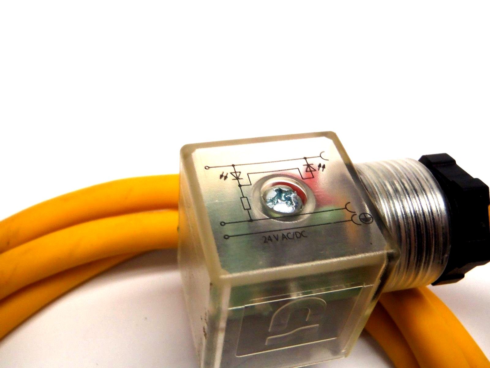 CCI Suprene 105 18 AWG 3/C SJEOOW 300V 5′ Five Foot 3 Wire Cord to 24VDC Relay
