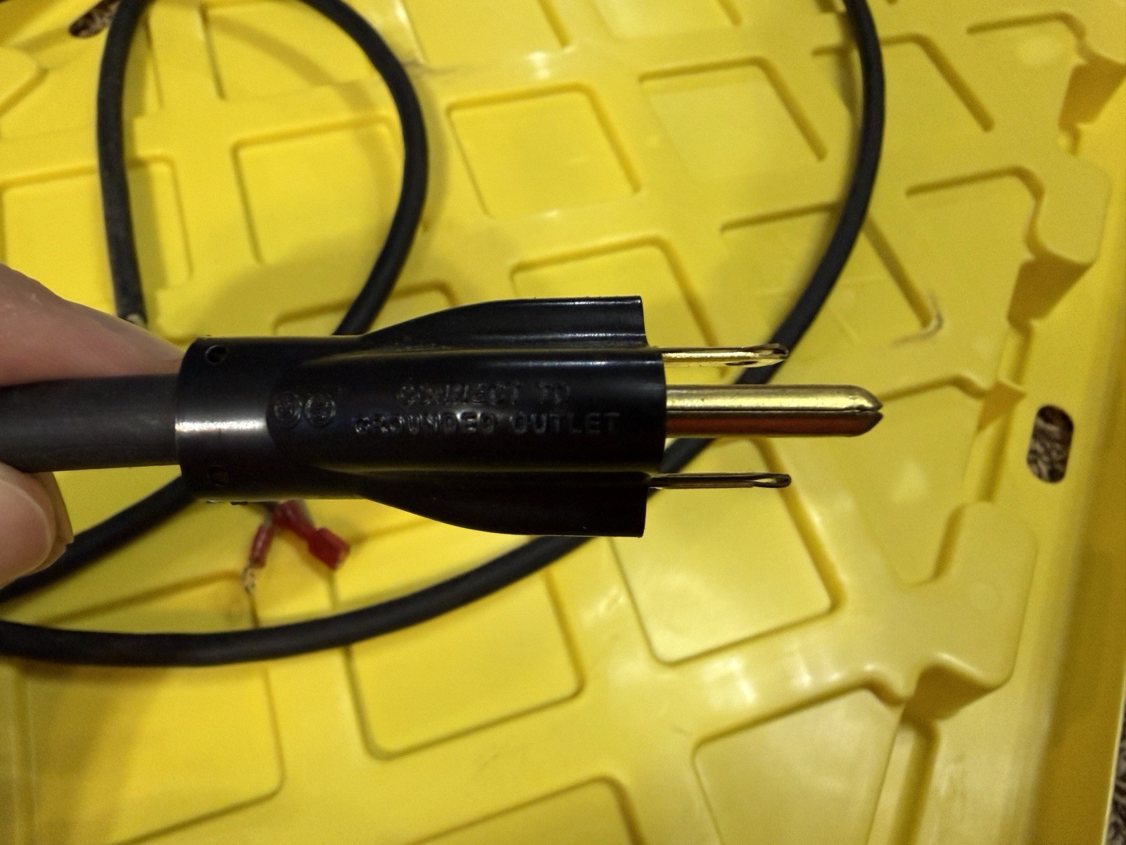 Carol 3/C 18 AWG P-7K-123033 Power Cord Approx. 7.5’ Long