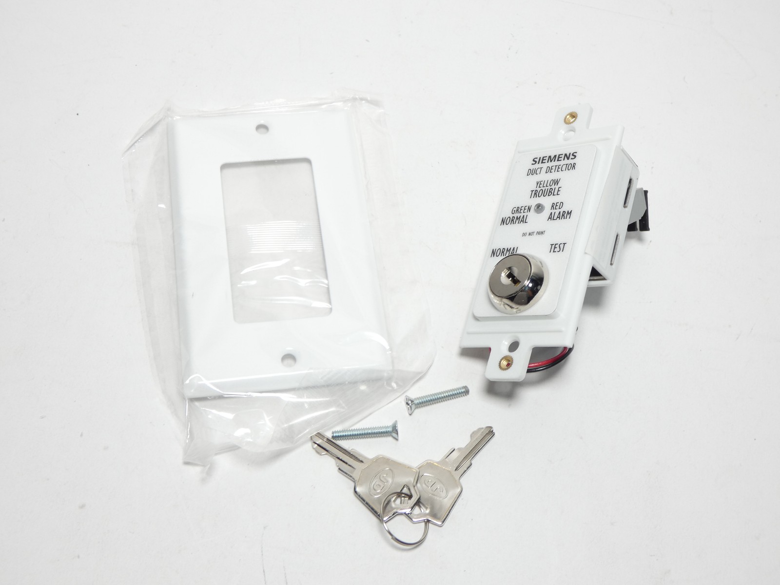 Siemens S54319-S27-A1 FDBZ-RTL Fire Alarm Remote Test Switch Duct Detector FD…