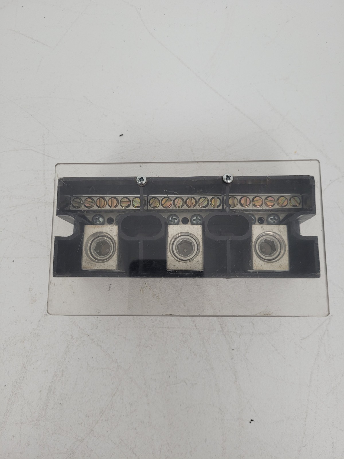 EN63 USD Terminal Block 600V 285 Amp – Next Day Option