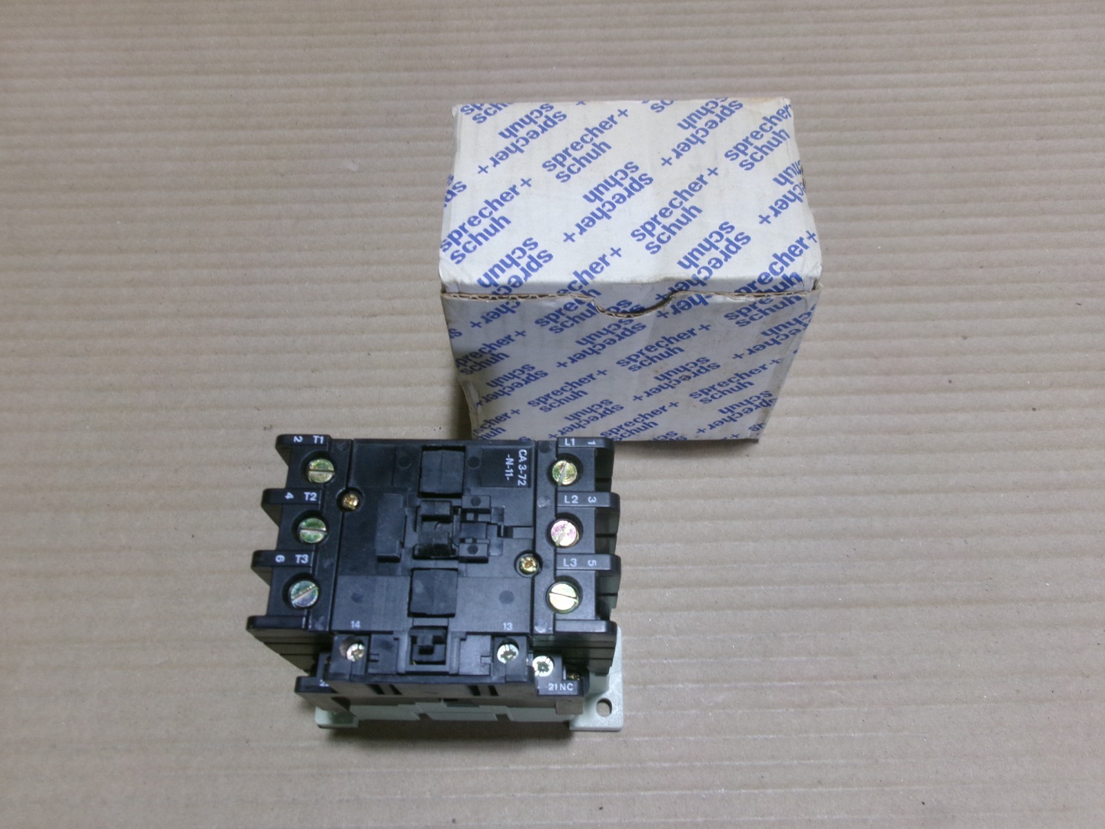 Sprecher + Schuh CA 3-72-N-11 Contactor 120V 24VAC 90 Amp 3 Pole AK