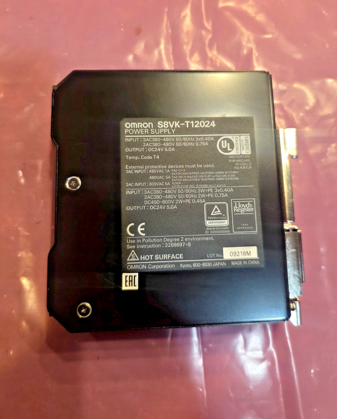 OMRON S8VK-T12024 POWER SUPPLY 24VDC 5.0A Free Shipping