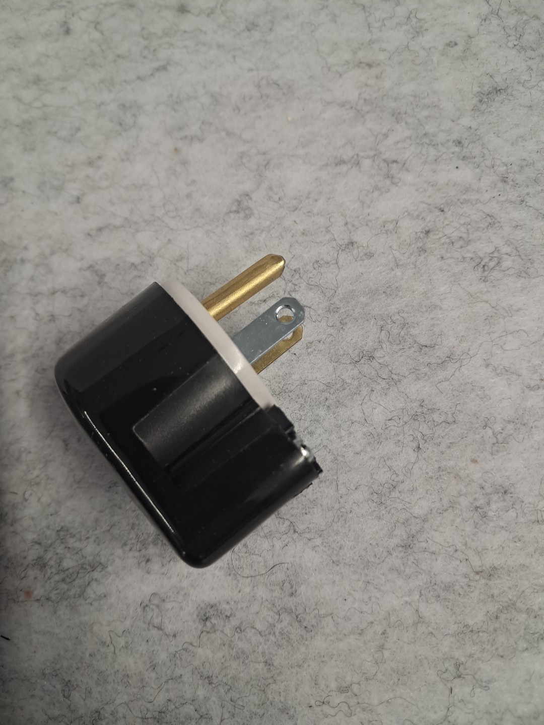NEW EATON 5266AN Industrial Angle Plug 15A-125V 2-pole, 3 Wire Grounding 5-15P