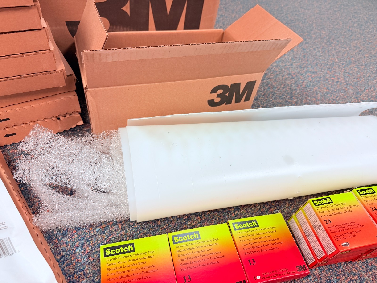 NEW 3M 5762 7100009642 3 Conductor In-line Splice kit, includes (18) x 2131C