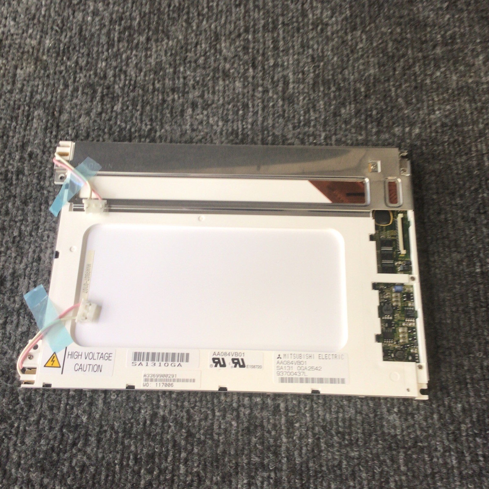 Mitsubishi Electric AA084VB01 LCD Display Screen 8.4″ 640×480 New