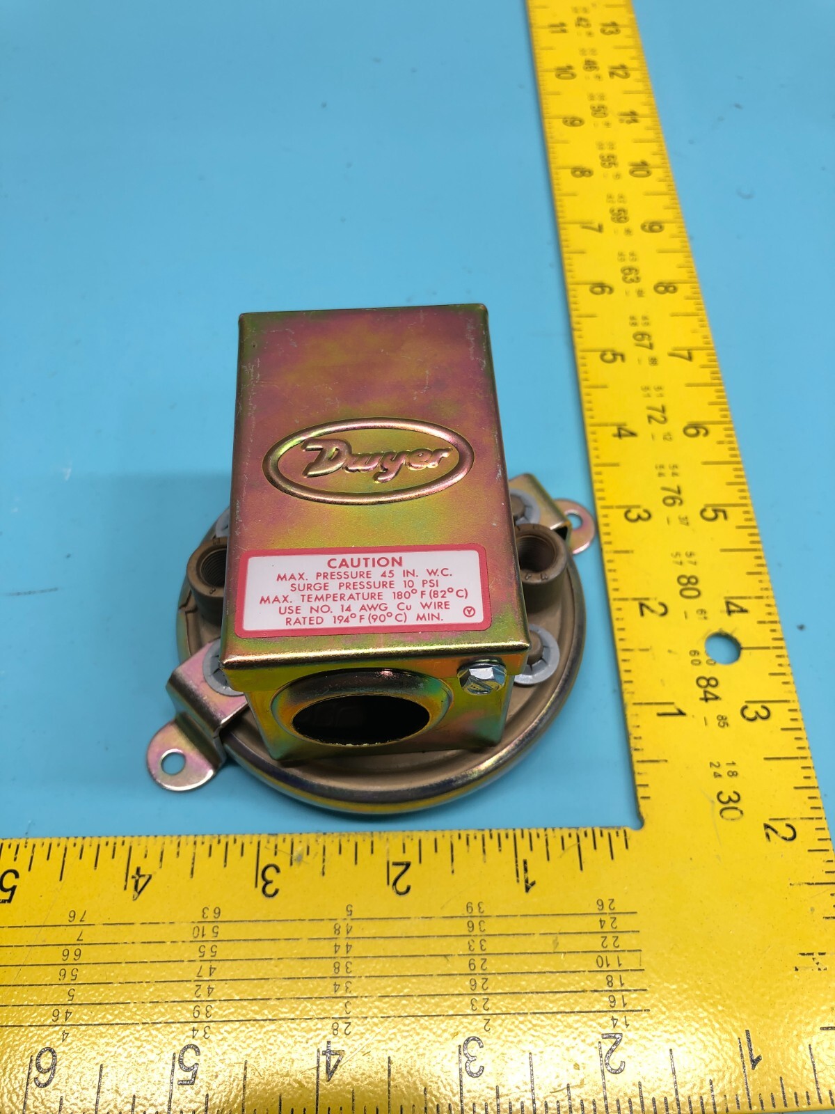 Dwyer 1910-1 Series 1900 Pressure Switch, 184219