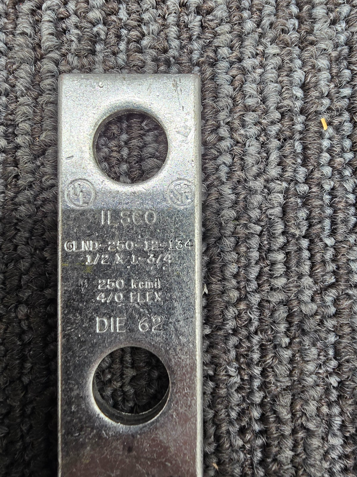 ILSCO CLND-250-12-134 Replaces CRA-250L2 250 Kcmil 4/0 Flex Yellow Die 62 Lug