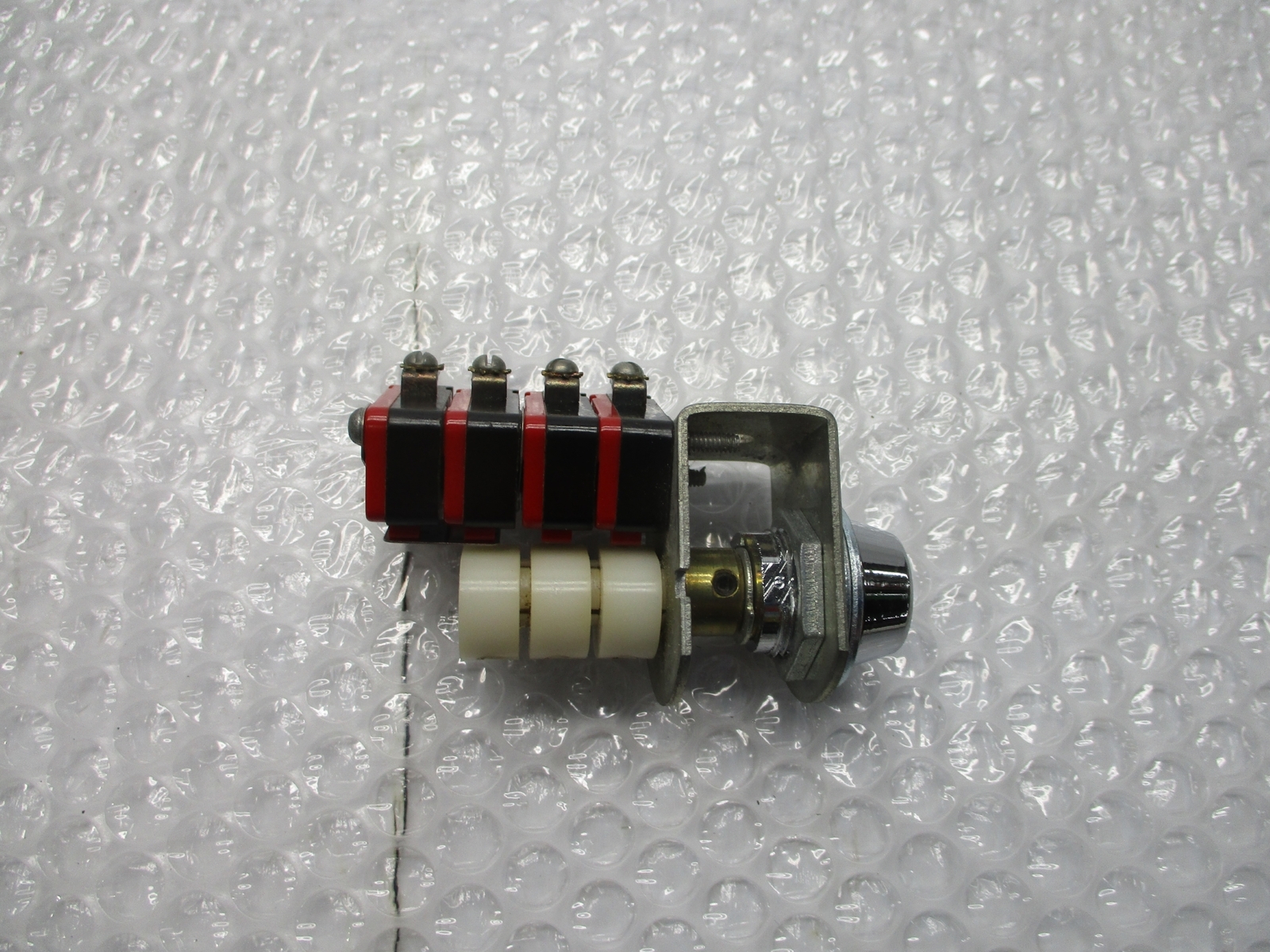 INDUSTRIAL SPARE EXA-112-4 47047 LOCK W/OUT KEY NSNP