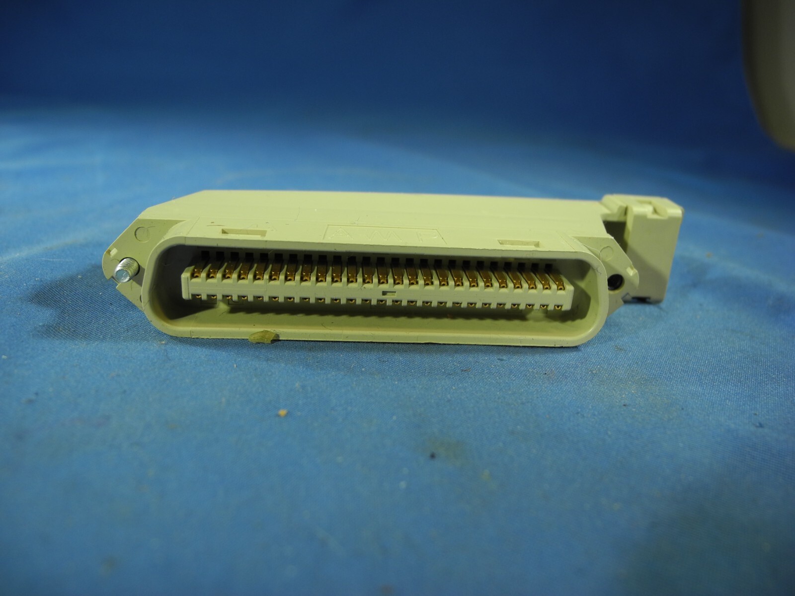 Vintage AMP Incorporated CHAMP Centronics CONNECTOR P/N 229912-2 NEW Old Stock